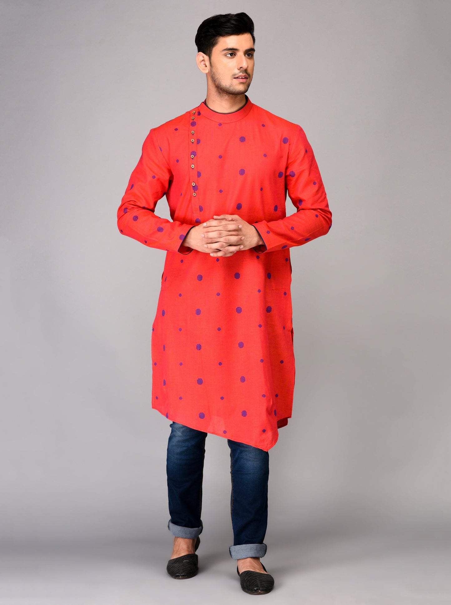 Red Kurta