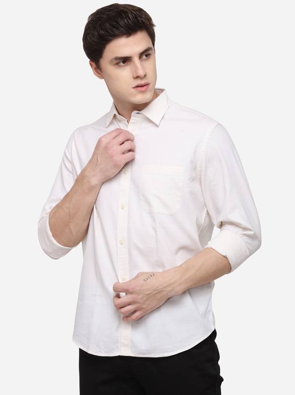 Off-White Regular Fit Solid Casual Shirt | Greenfibre