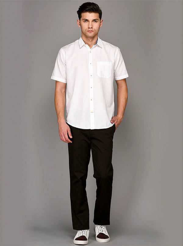 Greenfibre Brown Solid Slim Fit Casual Trouser