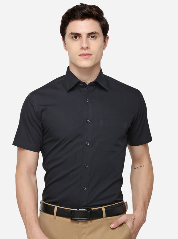 Black Solid Regular Fit Formal Shirt | JadeBlue