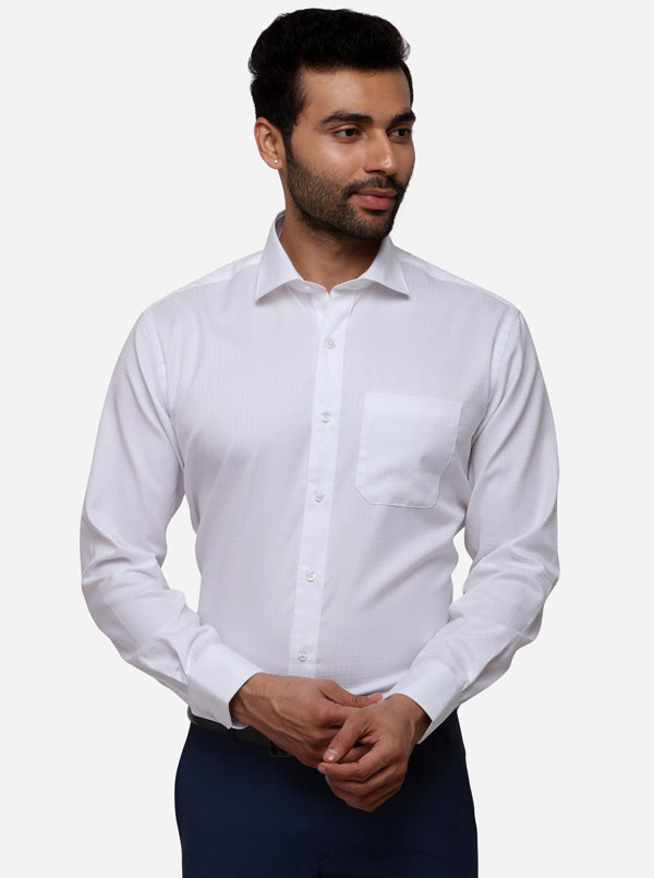 White Solid Regular Fit Formal Shirt | JadeBlue