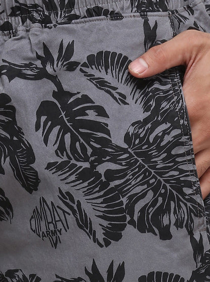 Grey Printed Regular Fit Capri | JadeBlue