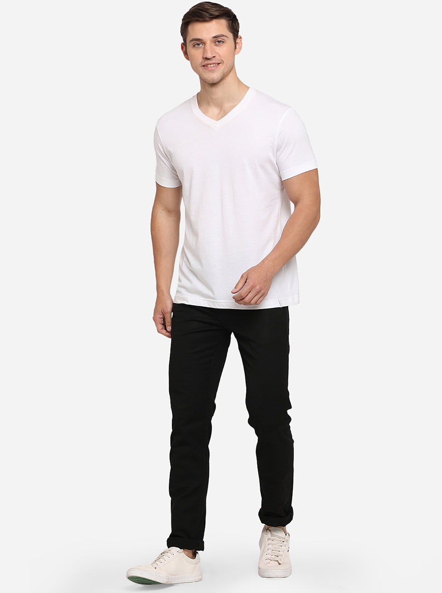 Jet Black Solid Slim Fit Jeans | JadeBlue Sport