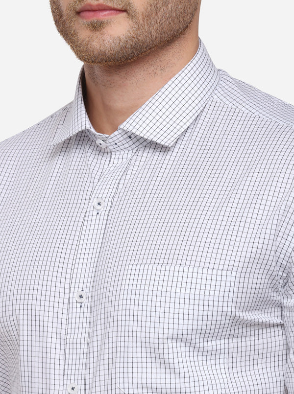 White & Black Checked Regular Fit Formal Shirt | JadeBlue