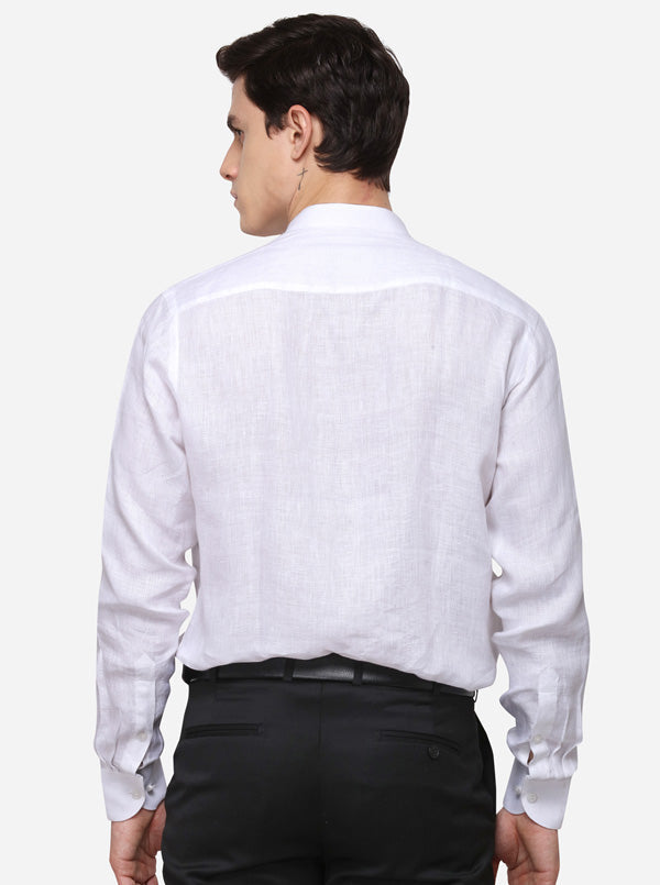 White Solid Regular Fit Formal Shirt | JadeBlue