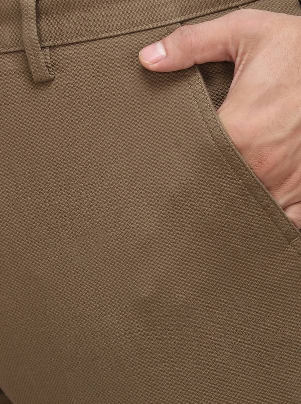 Grey Solid Slim Fit Casual Trouser | JadeBlue