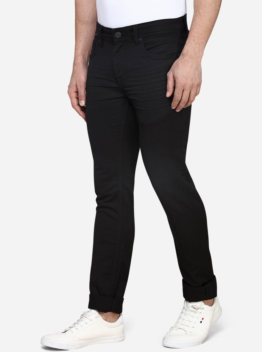 Jet Black Solid Slim Fit Jeans | JadeBlue Sport