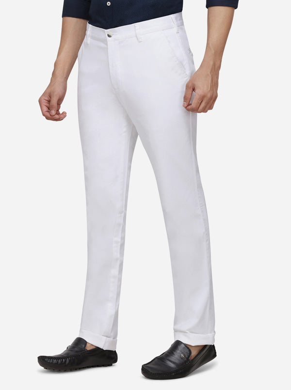 White Solid Slim Fit Casual Trouser | JadeBlue