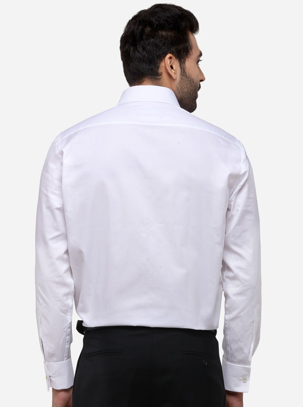 White Solid Regular Fit Formal Shirt | JadeBlue