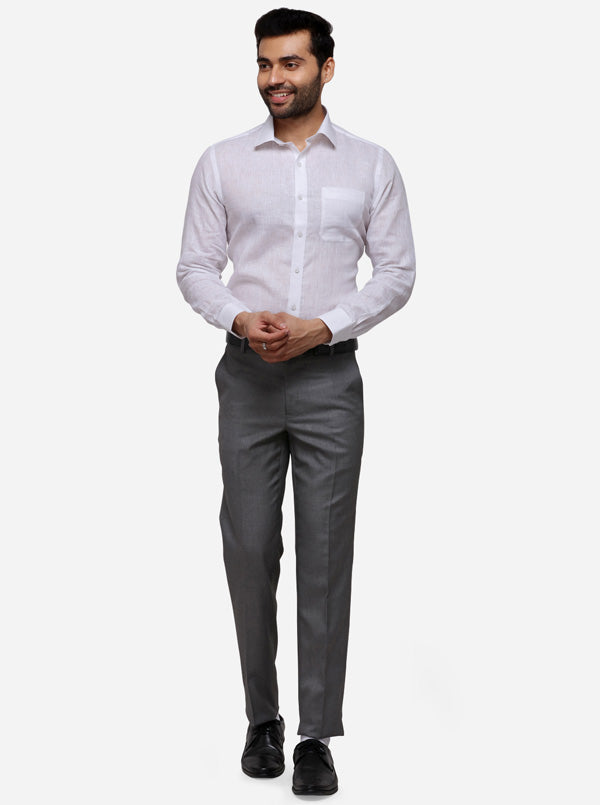 White Solid Regular Fit Formal Shirt | JadeBlue