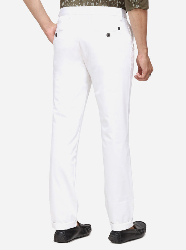 White Solid Slim Fit Casual Trouser | JadeBlue