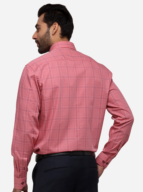 Dark Pink Checked Regular Fit Formal Shirt | JadeBlue