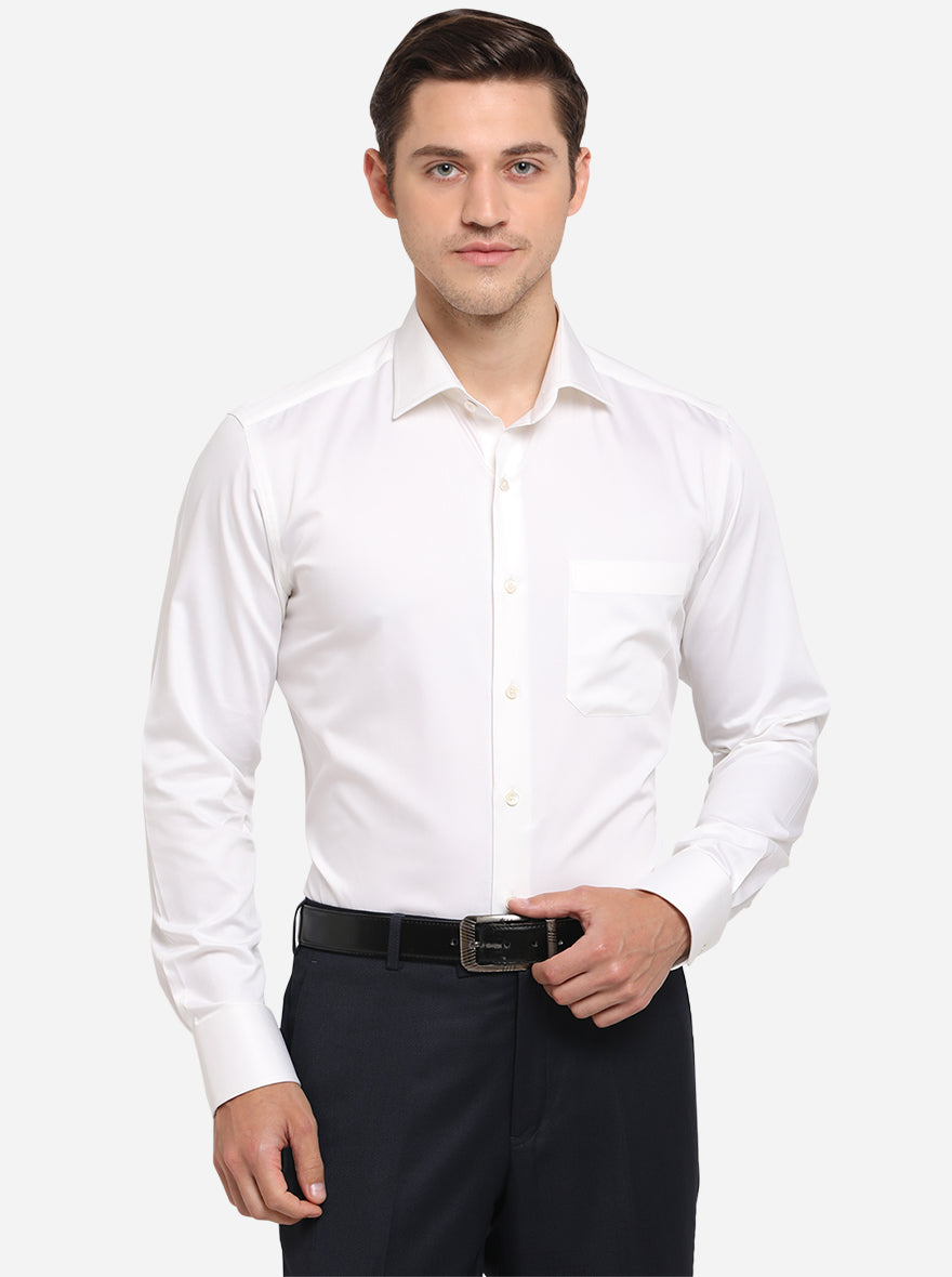 White Solid Slim Fit Formal Shirt | JadeBlue