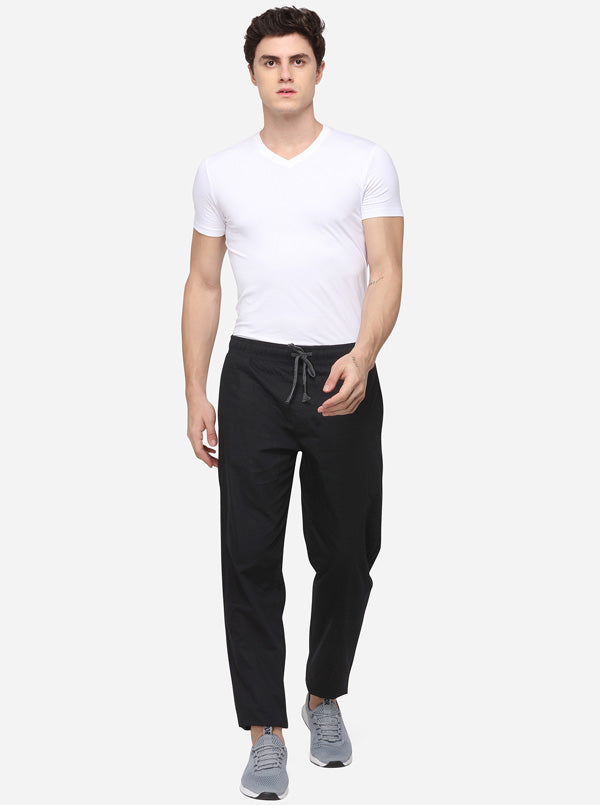 Black Solid Regular Fit Paijama | JadeBlue