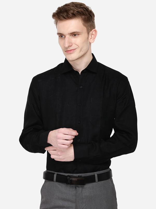 Black Solid Regular Fit Formal Shirt | JadeBlue