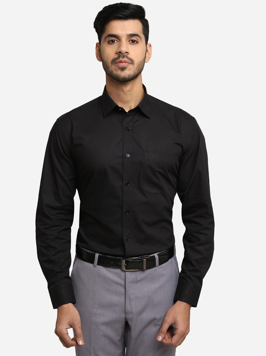 Black Solid Regular Fit Formal Shirt | JadeBlue