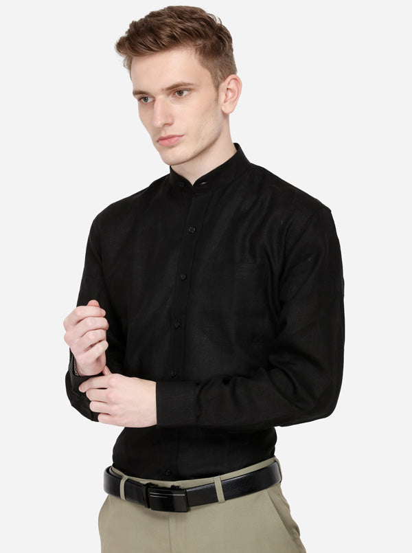 Black Solid Regular Fit Formal Shirt | JadeBlue